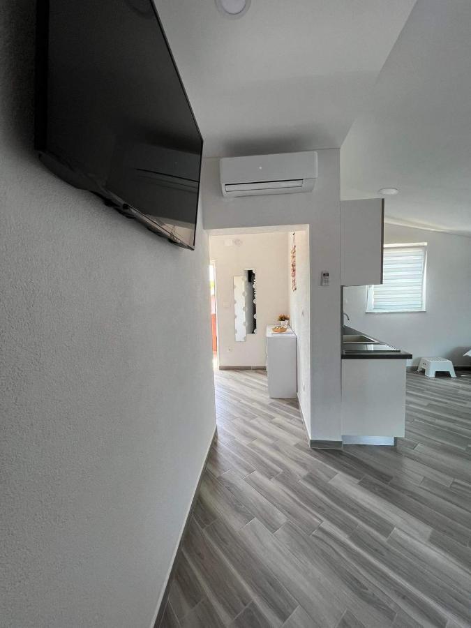 Apartment ˝Soleil˝ วีร์ ภายนอก รูปภาพ